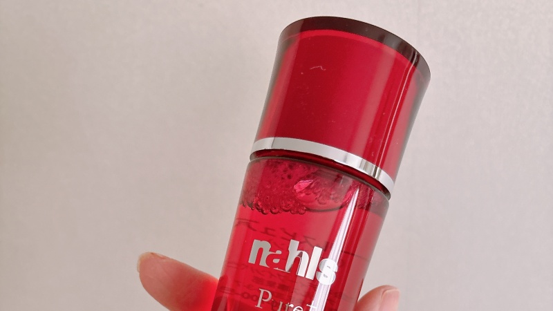 ナールスピュア化粧水の赤色ボトル画像